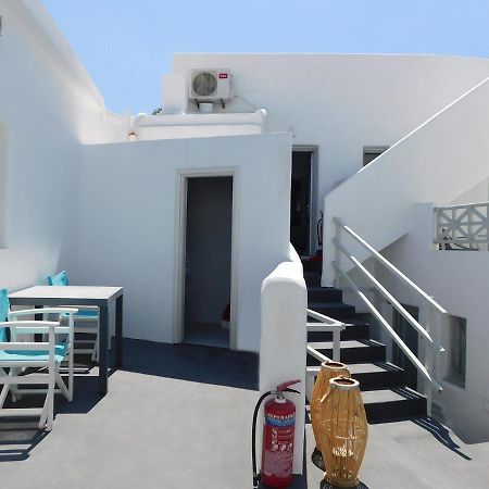 Thera Victory Center Fira  Exterior photo